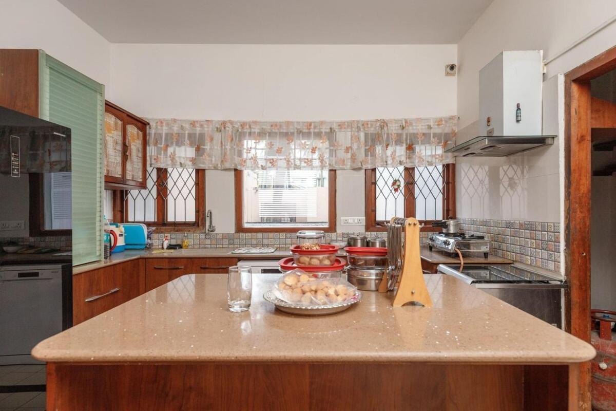 Westside Bungalow By Jadecaps Nr Wtc Rajajinagar Villa Bangalore Luaran gambar